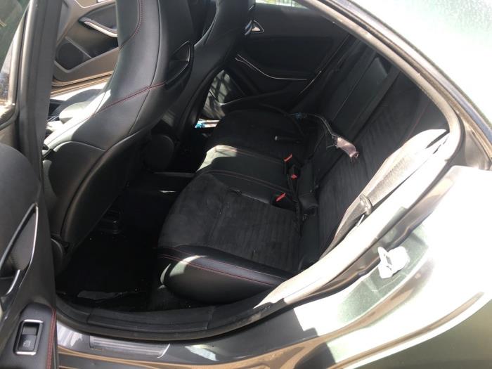 Mercedes CLA 1.6 CLA-200 16V Sloopvoertuig (2013, Grijs)