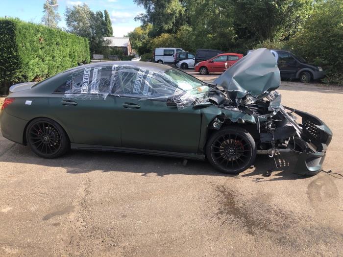 Mercedes CLA 1.6 CLA-200 16V Sloopvoertuig (2013, Grijs)