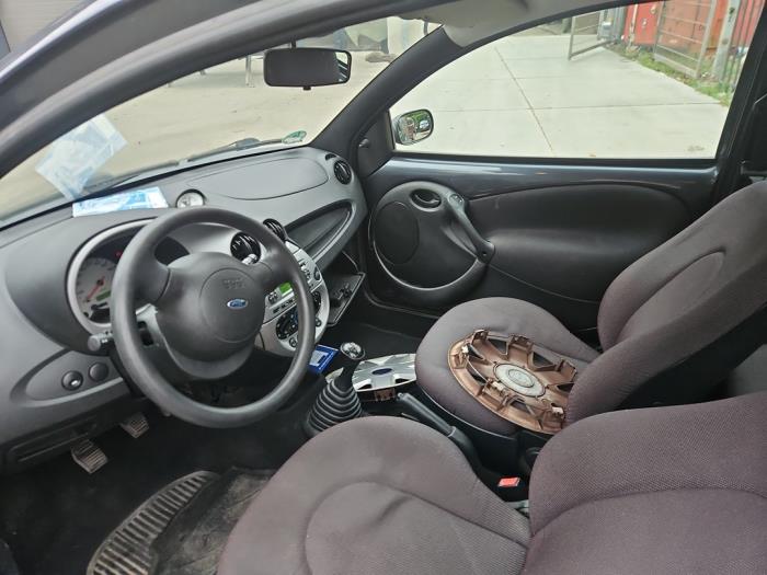 Ford Ka I 1.3i Sloopvoertuig (2008, Grijs)