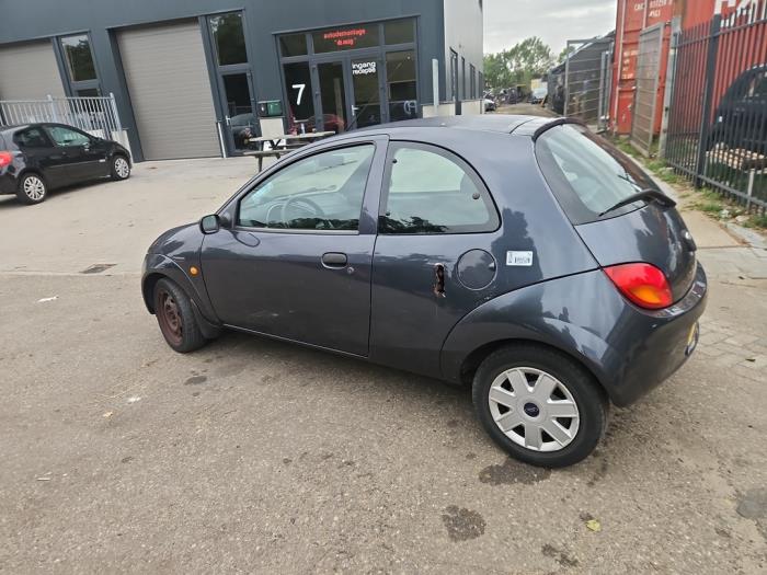 Ford Ka I 1.3i Sloopvoertuig (2008, Grijs)