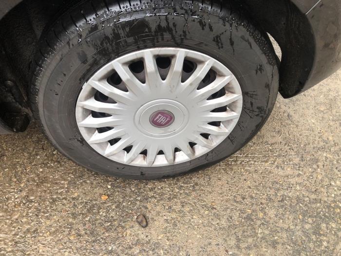 Fiat Bravo 1.4 16V Sloopvoertuig (2007, Grijs)