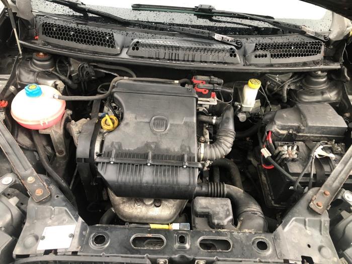 Fiat Bravo 1.4 16V Sloopvoertuig (2007, Grijs)