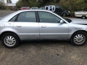 Audi A4 1.6  (Sloop)