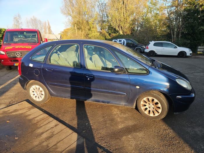 Citroen Xsara Picasso 1.8 16V Sloopvoertuig (2003, Blauw)
