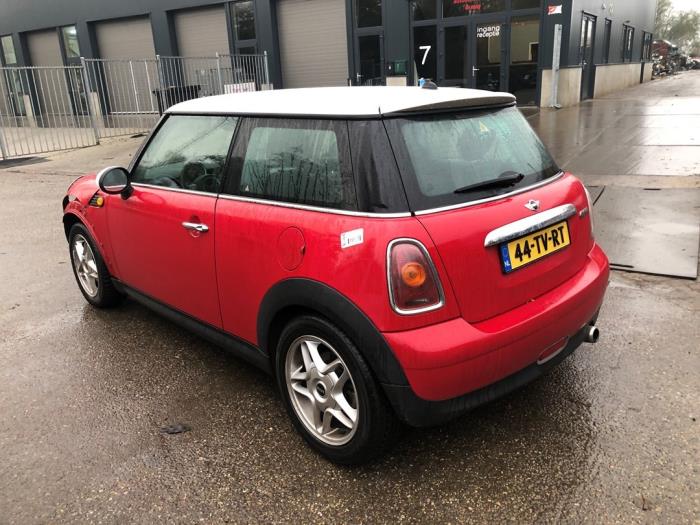 Mini Mini 1.6 16V Cooper Sloopvoertuig (2007, Rood)