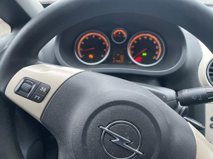 Opel Corsa D 1.4 16V Twinport Samochód złomowany (2007, Czarny)