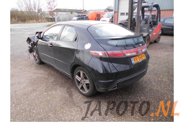Honda Civic 1.4i Type S 16V Samochód złomowany (2010, Czarny)