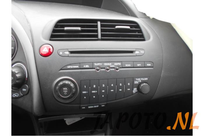 Honda Civic 1.4i Type S 16V Samochód złomowany (2010, Czarny)