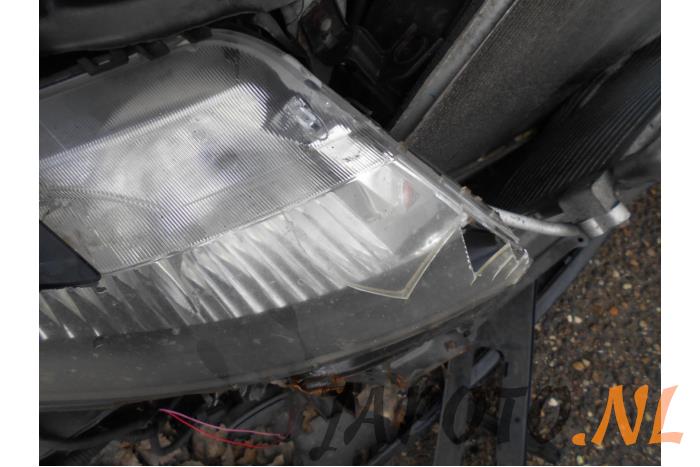 Honda Civic 1.4i Type S 16V Samochód złomowany (2010, Czarny)