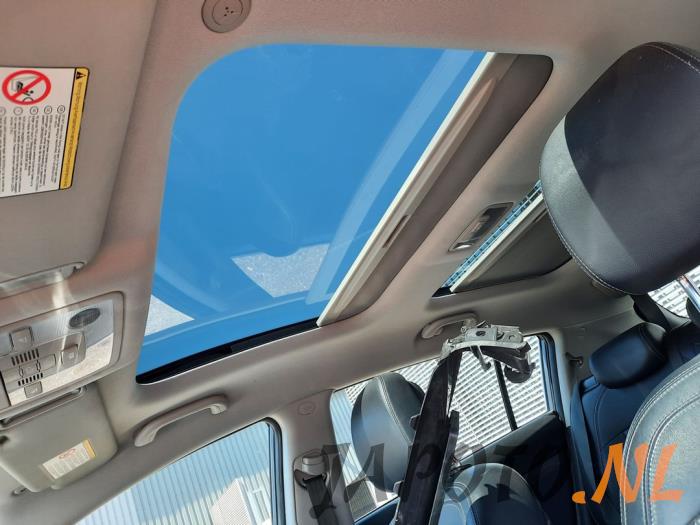 Kia Sportage 2.0 CVVT 16V 4x2 Sloopvoertuig (2012, Grijs)