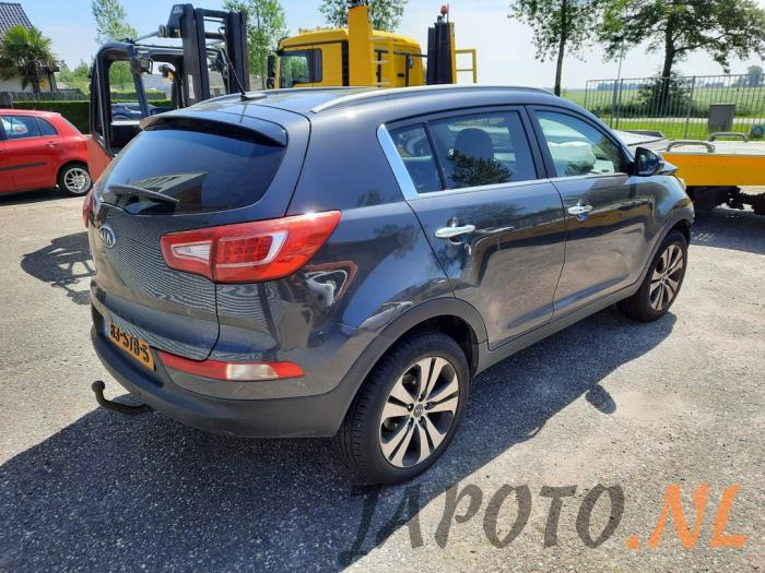 Kia Sportage 2.0 CVVT 16V 4x2 Sloopvoertuig (2012, Grijs)