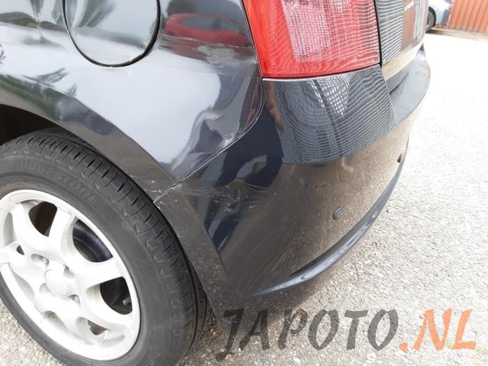 Suzuki Swift 1.3 VVT 16V Skrotfordon (2006, ZWART)