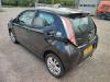 Toyota Aygo 1.0 12V VVT-i Samochód złomowany (2015, Czarny)