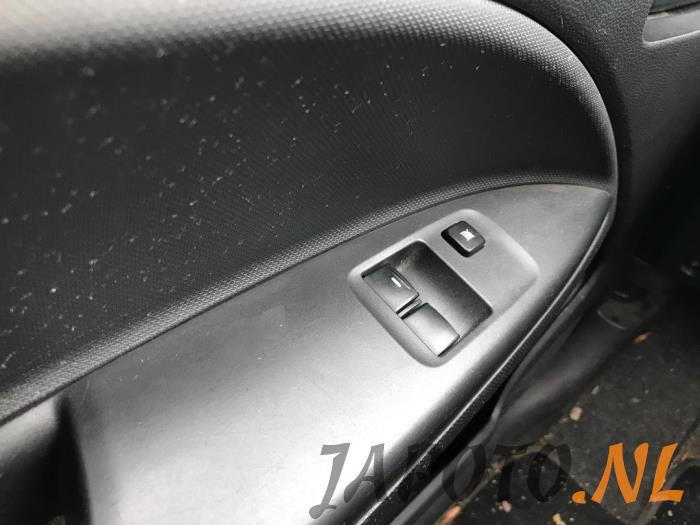 Mitsubishi Space Star 1.0 12V Sloopvoertuig (2019, Zwart)