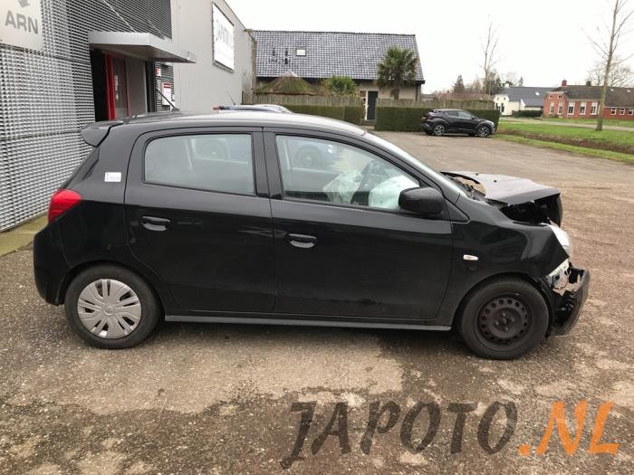 Mitsubishi Space Star 1.0 12V Sloopvoertuig (2019, Zwart)