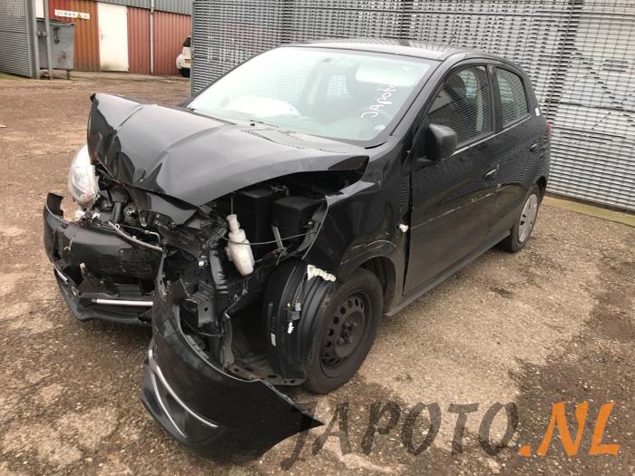 Mitsubishi Space Star 1.0 12V Sloopvoertuig (2019, Zwart)