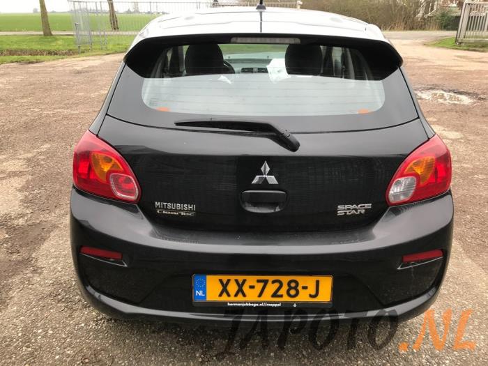Mitsubishi Space Star 1.0 12V Sloopvoertuig (2019, Zwart)