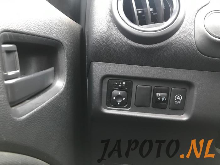 Mitsubishi Space Star 1.0 12V Sloopvoertuig (2019, Zwart)