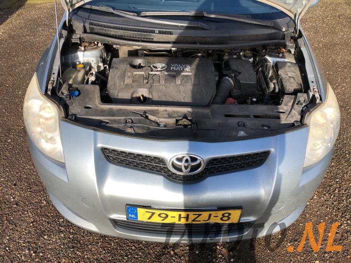Toyota Auris 1.6 Dual VVT-i 16V Sloopvoertuig (2009, Grijs)