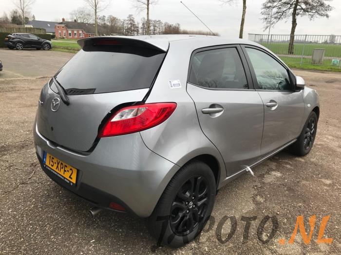 Mazda 2 1.3 16V MZR Sloopvoertuig (2012, Grijs)