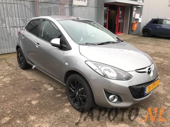 Mazda 2 1.3 16V MZR Sloopvoertuig (2012, Grijs)
