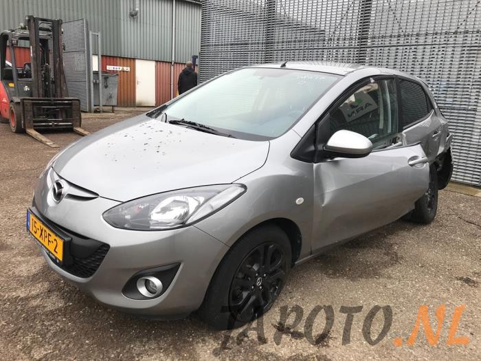 Mazda 2 1.3 16V MZR Sloopvoertuig (2012, Grijs)