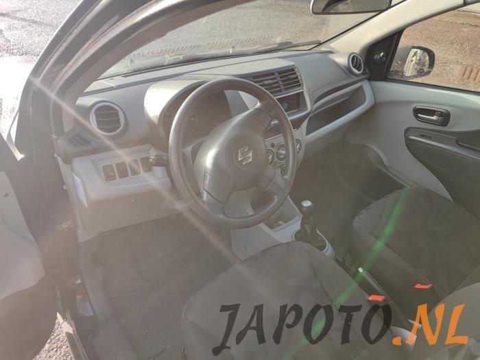 Suzuki Alto 1.0 12V Sloopvoertuig (2010, Zwart)