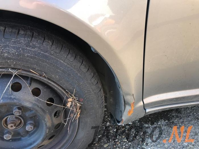 Toyota Yaris 1.3 16V VVT-i Sloopvoertuig (2003, Grijs)