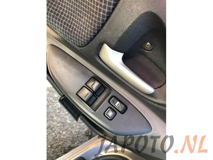 Toyota Yaris 1.3 16V VVT-i Sloopvoertuig (2003, Grijs)