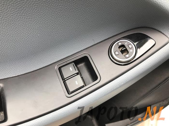 Hyundai i20 1.2i 16V Sloopvoertuig (2016, Wit)