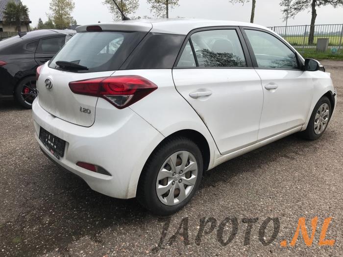Hyundai i20 1.2i 16V Sloopvoertuig (2016, Wit)