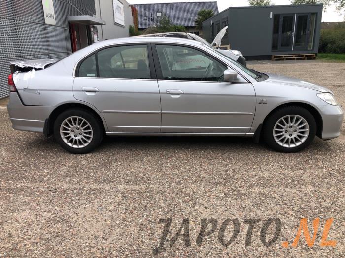 Honda Civic 1.3 16V VTEC-i IMA Sloopvoertuig (2004, Grijs)