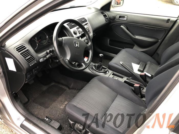 Honda Civic 1.3 16V VTEC-i IMA Sloopvoertuig (2004, Grijs)