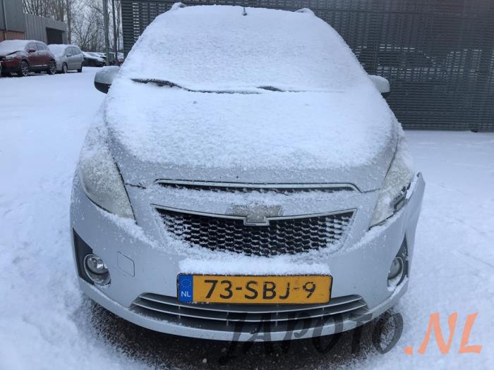 Chevrolet Spark 1.0 16V Bifuel Skrotfordon (2011, GRIJS)