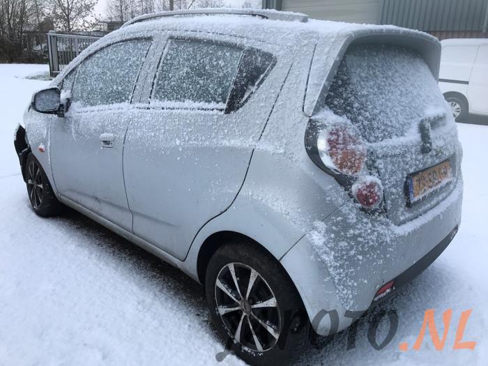 Chevrolet Spark 1.0 16V Bifuel Skrotfordon (2011, GRIJS)