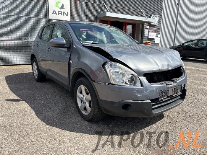 Nissan Qashqai 2.0 16V Skrotfordon (2007, BLAUW)
