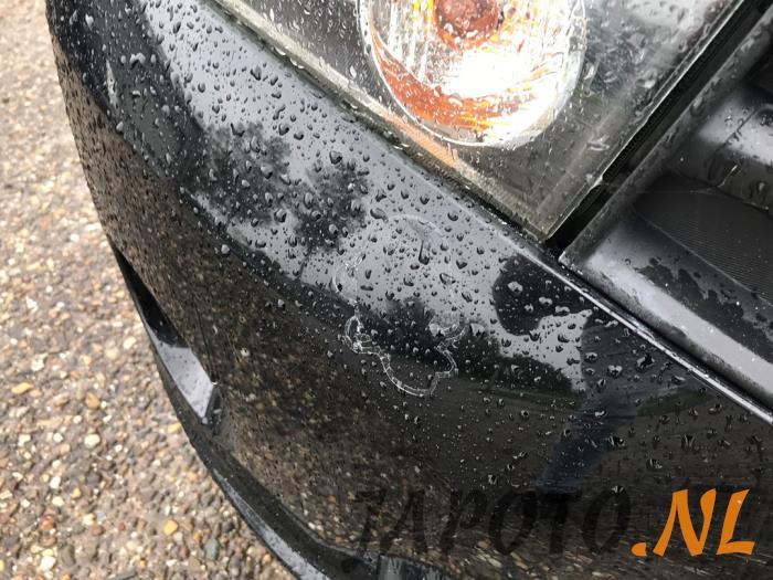 Suzuki Celerio 1.0 12V Skrotfordon (2015, ZWART)