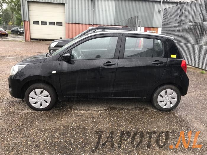 Suzuki Celerio 1.0 12V Skrotfordon (2015, ZWART)