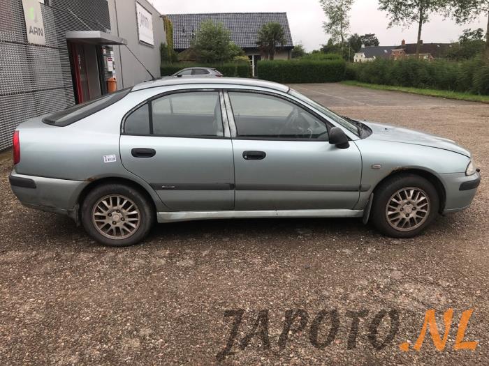 Mitsubishi Carisma 1.6i 16V Sloopvoertuig (2003, Grijs)