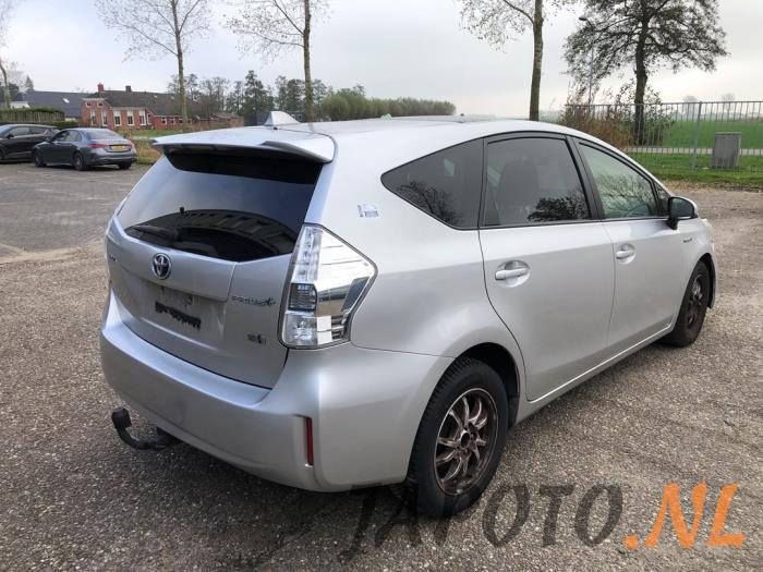 Toyota Prius Plus 1.8 Hybrid 16V Samochód złomowany (2012, Szary)
