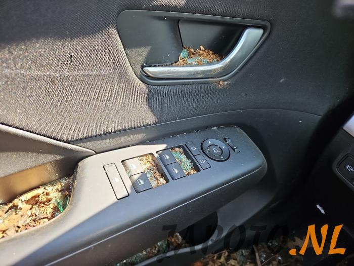 Hyundai Kona 1.6 GDi HEV 16V Sloopvoertuig (2024, Groen)