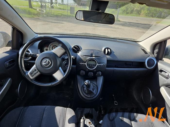 Mazda 2 1.3 16V S-VT High Power Skrotfordon (2007, GRIJS)