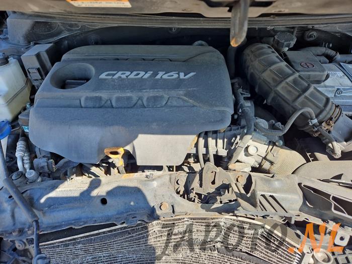 Kia Cee'd 1.6 CRDi 16V VGT Skrotfordon (2015, (1K) ZILINASCHWARZ MET.)