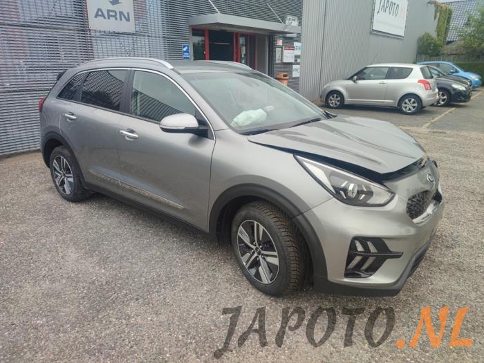 Kia Niro I 1.6 GDI PHEV Skrotfordon (2020, GRIJS)