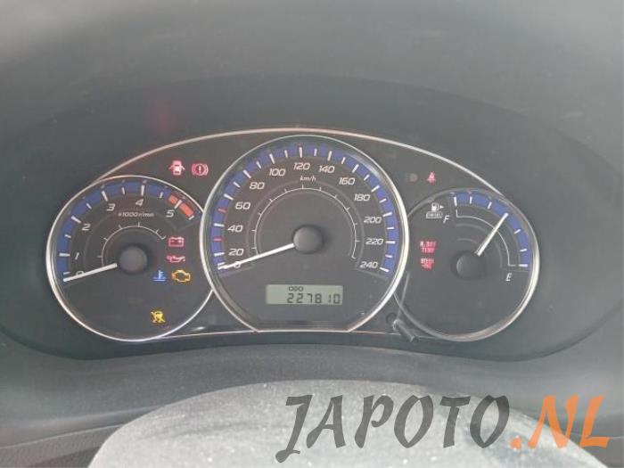 Subaru Forester 2.0D Samochód złomowany (2009)