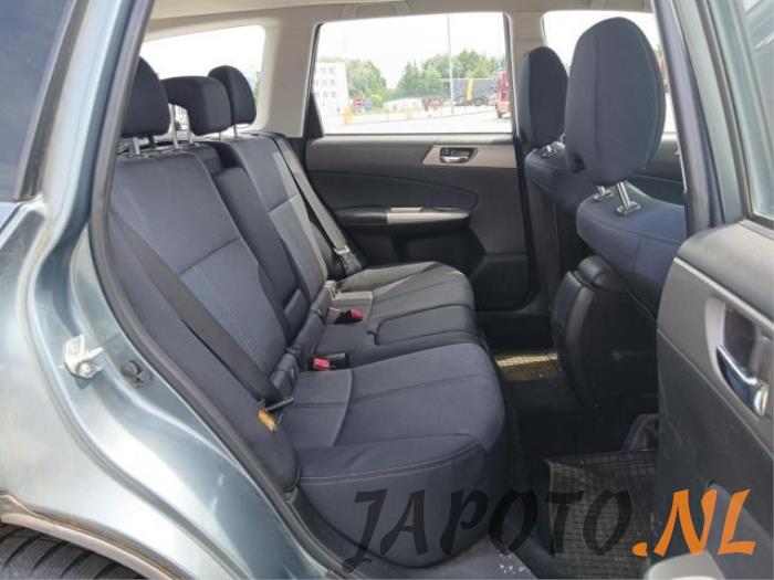 Subaru Forester 2.0D Samochód złomowany (2009)