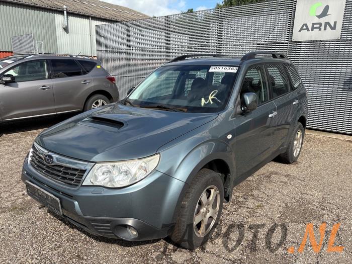 Subaru Forester 2.0D Samochód złomowany (2009)