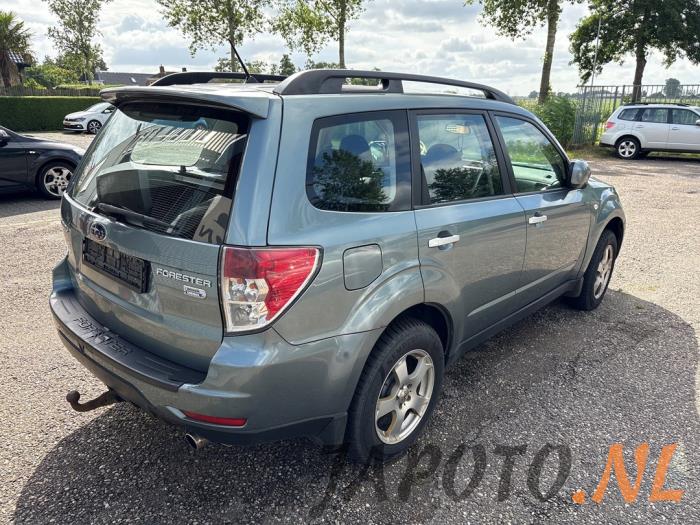 Subaru Forester 2.0D Samochód złomowany (2009)