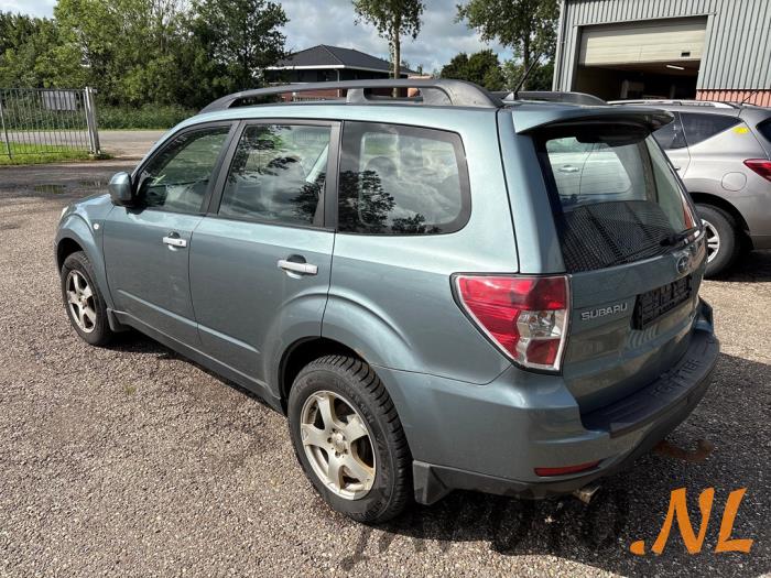 Subaru Forester 2.0D Samochód złomowany (2009)