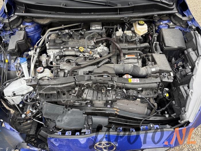 Toyota Yaris IV 1.5 12V Hybrid 115 Sloopvoertuig (2024, Blauw)